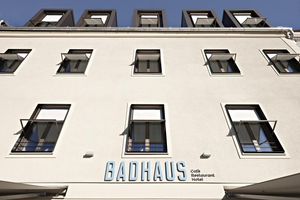 Badhaus - Hotel/Restaurant/Cafe Bad Hall Exterior foto